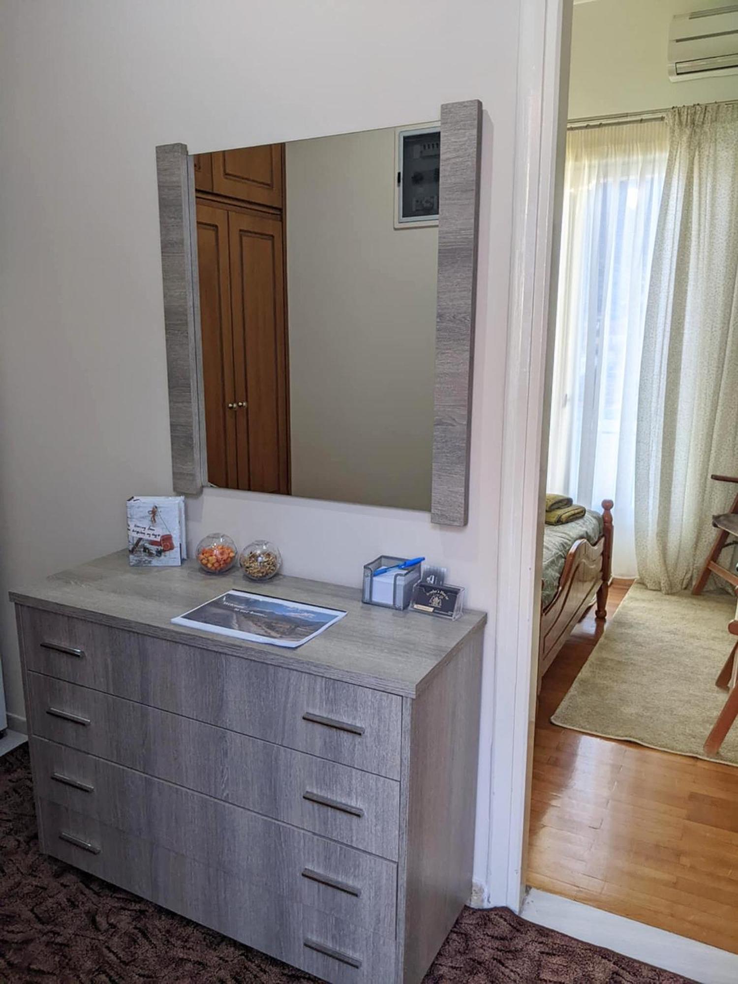 Small House For Holidays Leonídion Екстериор снимка
